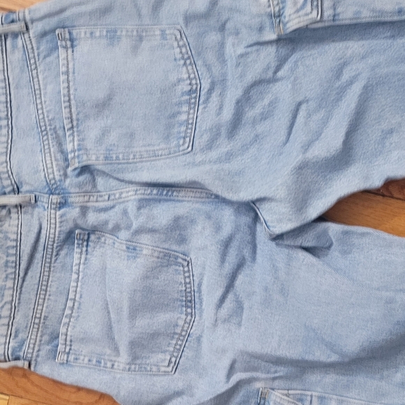 OLD NAVY size 12 EXTRA HIGH RISE WIDE LEG CARGO style WOMANS Jean's x 2 - Picture 8 of 10